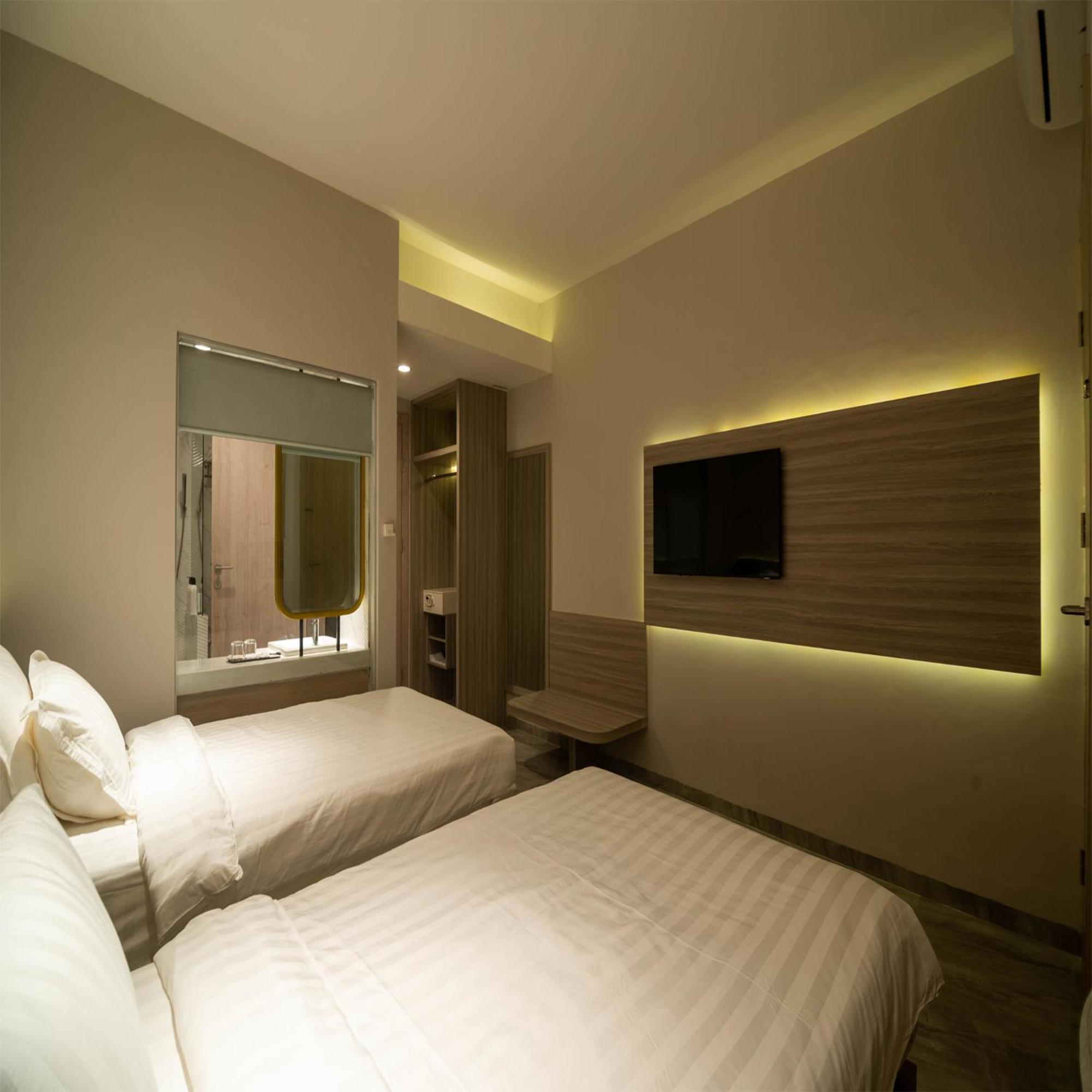 Yulia Hotel Managed By Hig Gorontalo Dış mekan fotoğraf